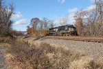 NS 4199 leads train 91G east through Cove PA